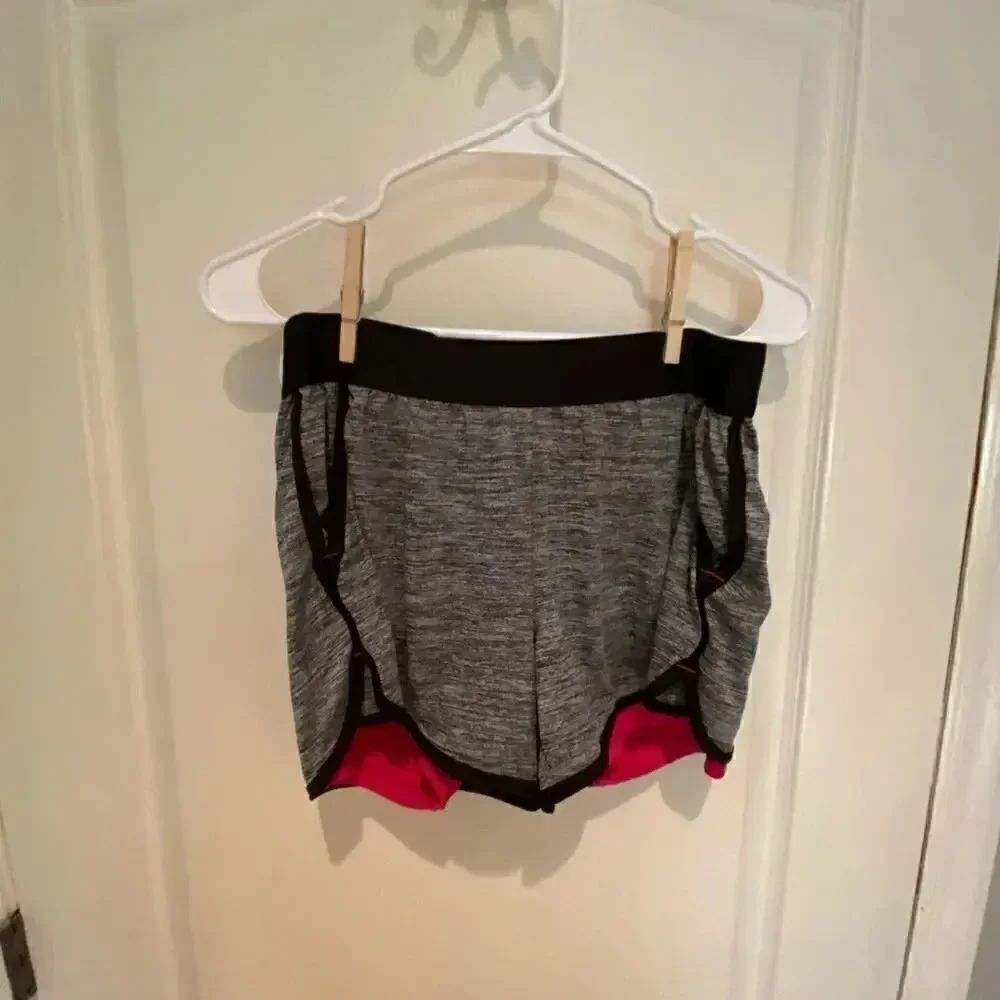 Exercise shorts
